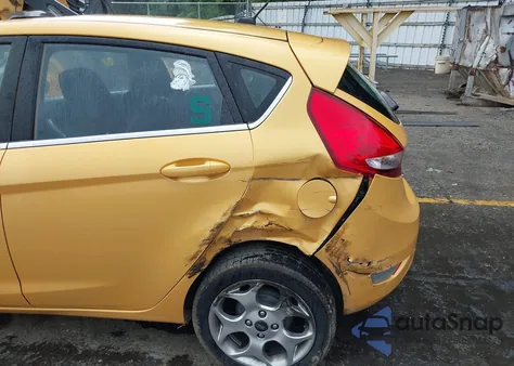 2011 Ford Fiesta Ses z USA, uszkodzony, nr VIN 3FADP4FJ2BM116360